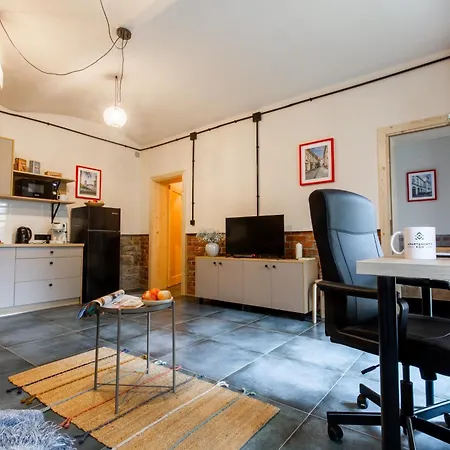 Kdn Garden Apartment *